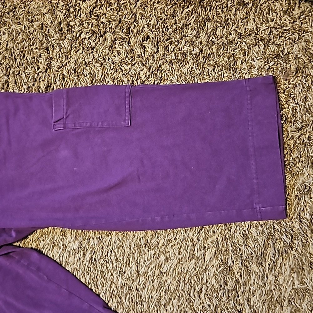 Basic Editions Capris - Picture 4 of 6